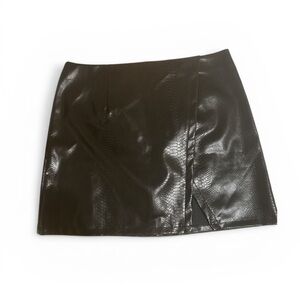 JCPenney Black Textured Mini Skirt